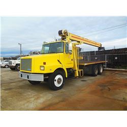 1993 VOLVO GM WT-64 CRANE TRUCK, VIN/SN:4V2JCBLFXPR818264 - T/A, 360HP VOLVO DIESEL ENGINE, 8 SPEED 