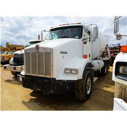 2009 KENWORTH T800 CONCRETE TRUCK, VIN/SN:1NKDL50XX9J251374 - T/A, 365HP CUMMINS DIESEL ENGINE, 8LL 