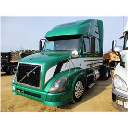 2011 VOLVO TRUCK TRACTOR, VIN/SN:4V4NC9EJ3BN53380 - T/A, 475HP D13 VOLVO ENGINE, 10 SPEED TRANS, 40K
