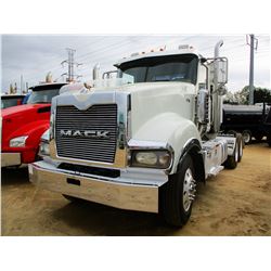 2012 MACK TD713 TITAN TRUCK TRACTOR, VIN/SN:1M1BD01Y0CM001356 - T/A, 525 HP MP10 ENGINE, 10 SPEED TR