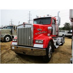 2005 KENWORTH W900 TRUCK TRACTOR; VIN/SN:1XKWDD9X85J073729 -T/A, 410 HP CAT C15 ENGINE, 10 SPEED TRA