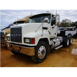 2004 MACK CH613 TRUCK TRACTOR, VIN/SN:1M1AA18Y94N156564 - MACK DIESEL ENGINE, 13 SPEED TRANS, 46K RE