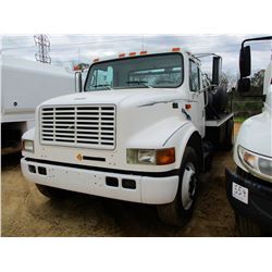 1998 INTERNATIONAL 4700 FUEL & LUBE, VIN/SN:1HTSCABN7WH537573 - IHC DIESEL ENGINE, A/T, 16' FLATBED 