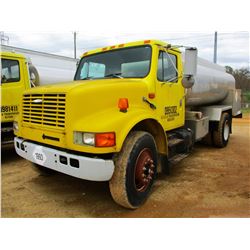 1995 INTERNATIONAL 4700 FUEL TRUCK, VIN/SN:1HTSCAAN6SH673396 - S/A, DT466 DIESEL ENGINE, A/T, 19K RE