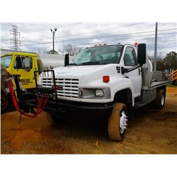 2005 GMC C4500 CHEMICAL SPRAYER, VIN/SN:1GDE4C3285F529298 - S/A, 4X4, A/T, 14' SPRAYER BODY, IN CAB 