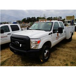 2012 FORD F350 SERVICE TRUCK; VIN/SN:1FD8W3H66CEC99377 -4X4, CREW CAB, V8 GAS, A/T, KNAPHEIDE SERVIC