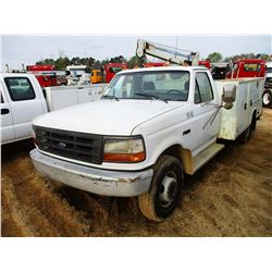 1993 FORD SERVICE TRUCK, VIN/SN:2FDLF47M9PCA57727 - FORD DIESEL ENGINE, 5 SPEED TRANS, STAHL SERVICE