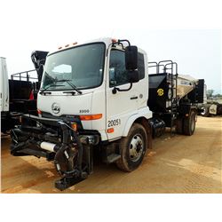 2013 UD 3300 POT HOLE PATCH TRUCK, VIN/SN:JNAK510LXDAH20051 - S/A, DIESEL ENGINE, A/T, 21K RERS, 11,