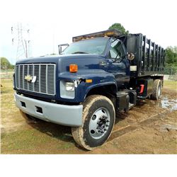 2002 CHEVROLET C8500 SISSOR LIFT TRUCK, VIN/SN:1GBP7H1C22J513320 - CAT 3126 DIESEL ENGINE, A/T, 18' 