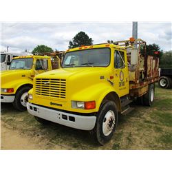 1997 INTERNATIONAL 4900 SIGN TRUCK, VIN/SN:1HTSCAAN8VH480817 - S/A, DT466E DIESEL ENGINE, A/T, 16' F