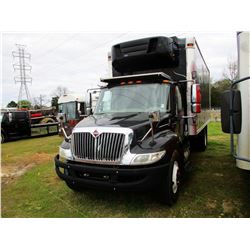 2013 INTERNATIONAL DURA STAR 4300 BOX TRUCK, VIN/SN:1HTMMAAL8DH360244 - IHC DIESEL ENGINE, A/T, GWVR