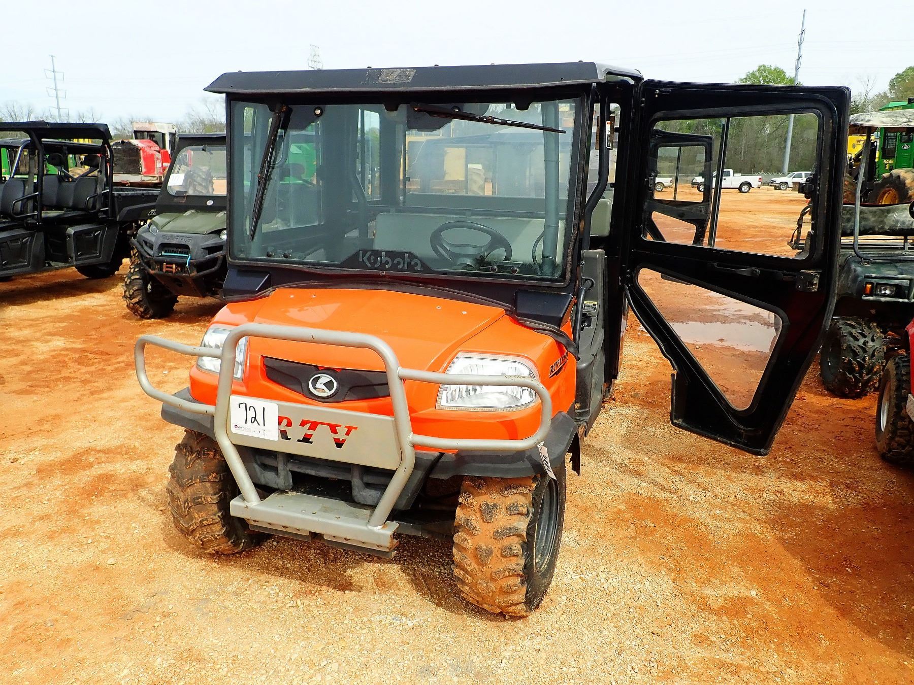 KUBOTA RTV1140 UTV, 4X4, DIESEL ENGINE, CAB, A/C