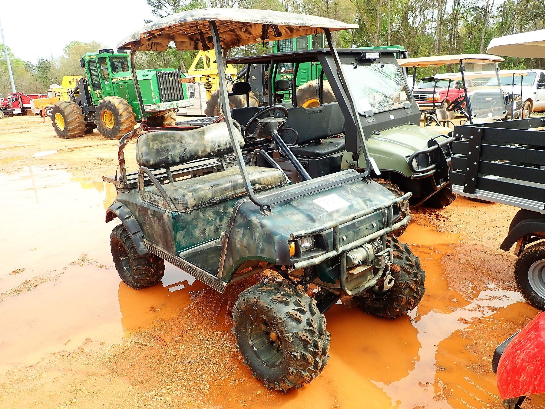 CLUB CAR GOLF CART, VIN/SNAQ0521509615 ELECTRIC, WINCH, CANOPY