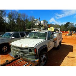 2001 CHEVROLET 3500HD SERVICE TRUCK, VIN/SN:3GBKC34F41M110942 - DIESEL ENGINE, A/T, SERVICE BODY, AL
