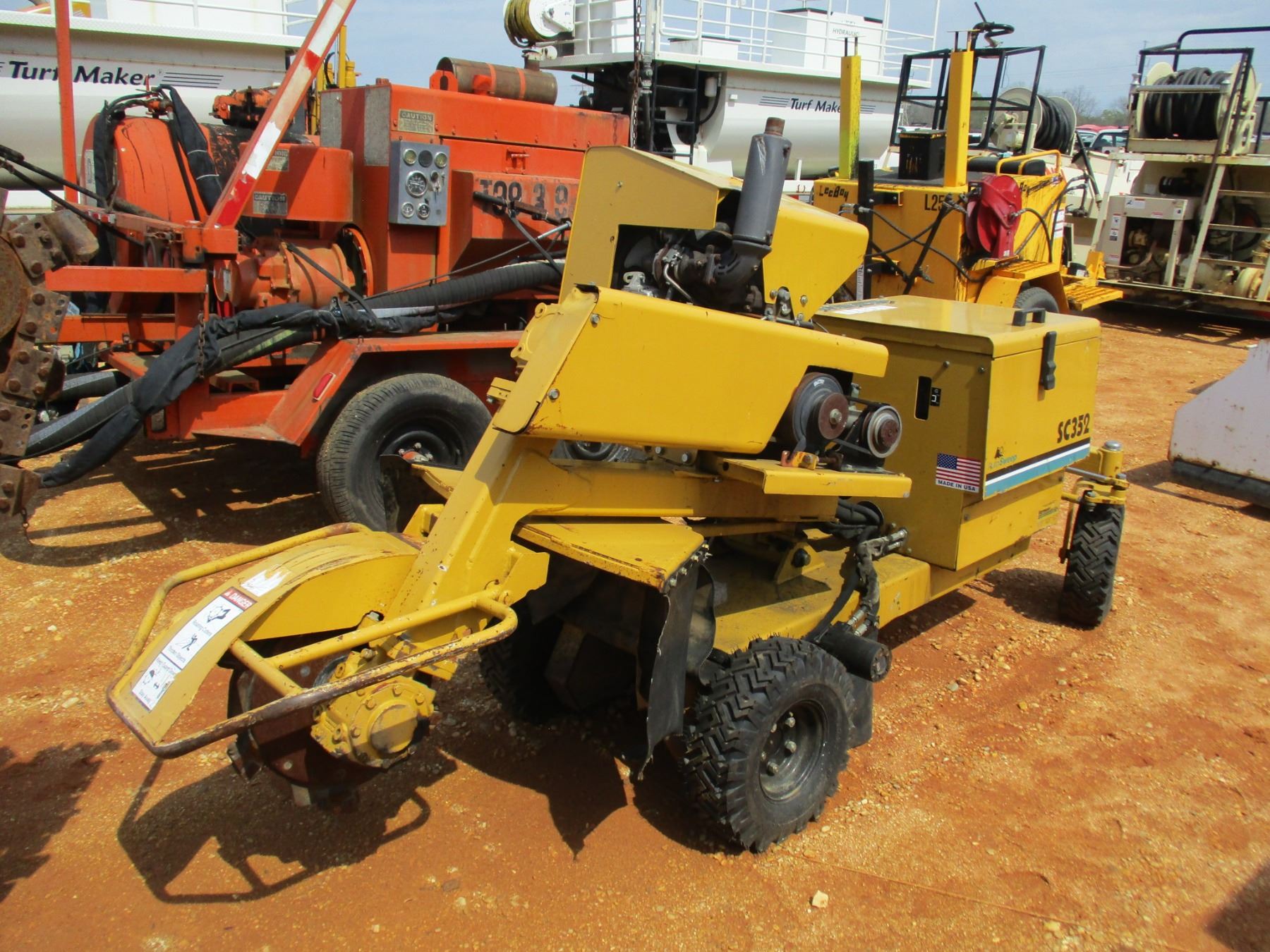VERMEER SC352 STUMP GRINDER, - DIESEL ENGINE, AUTO SWEEP, METER READING ...