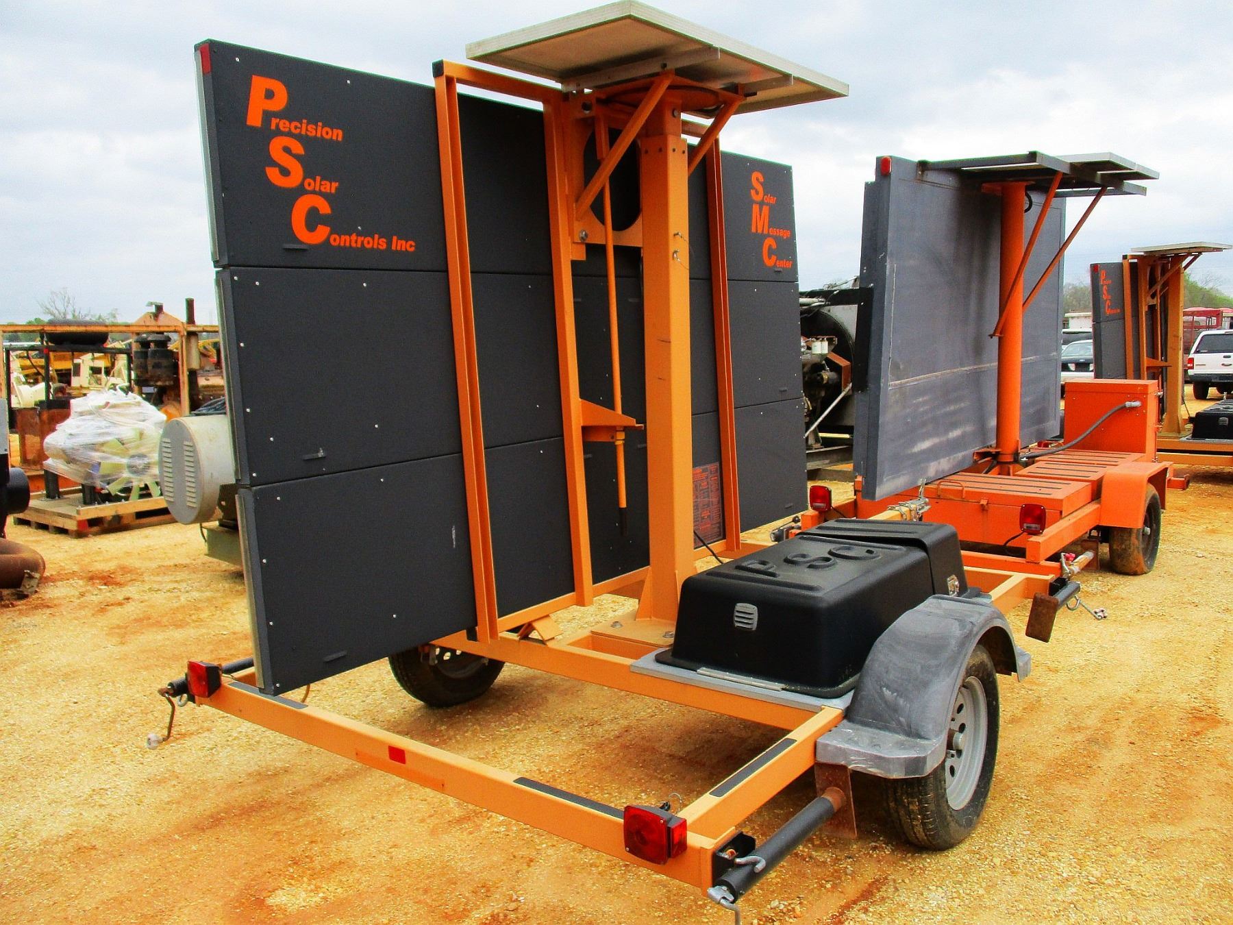 PRECISION SOLAR MESSAGE BOARD VIN/SN1P91D1717DG301252