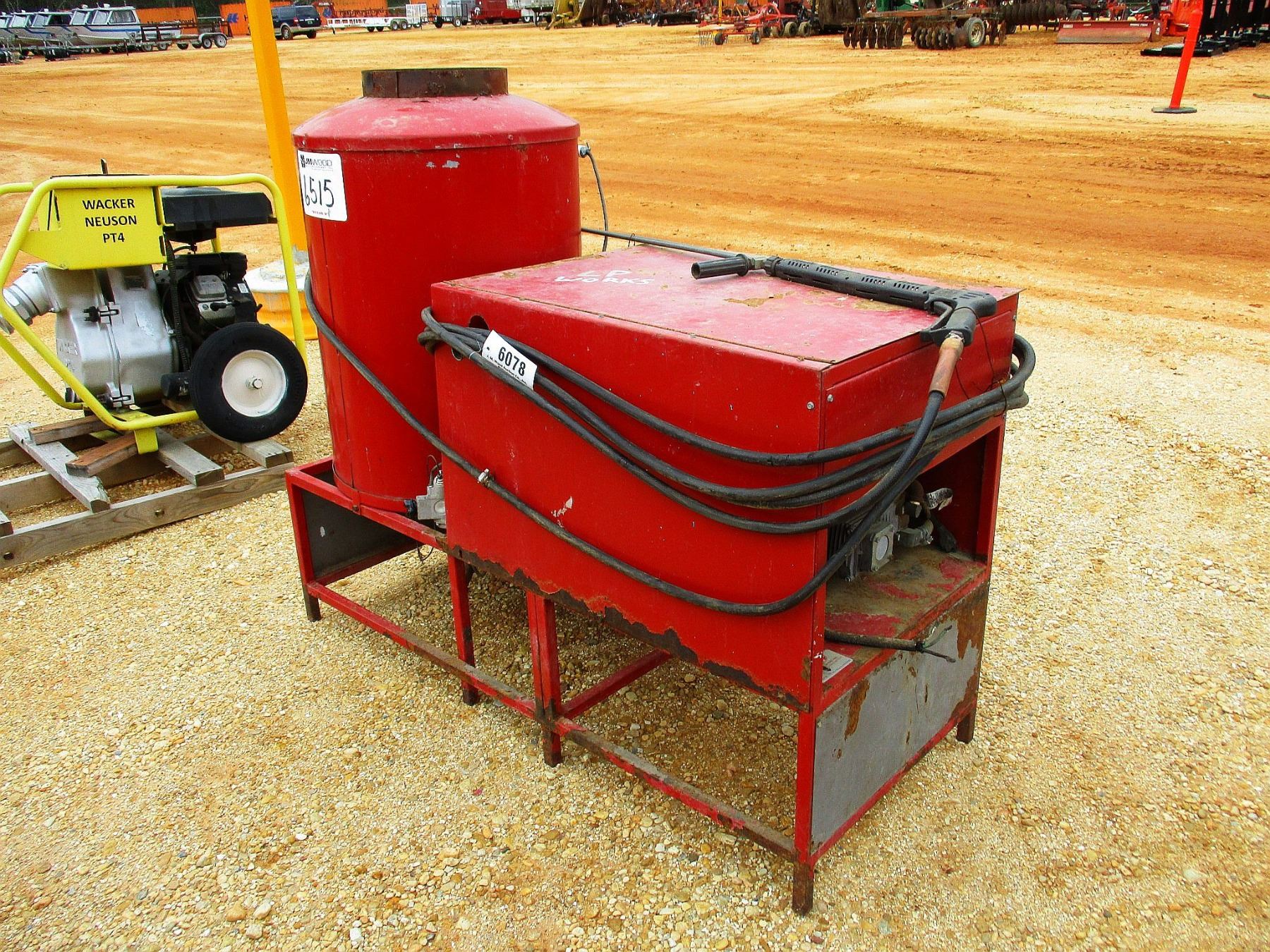 TUFF PRESSURE WASHER & STEAM CLEANER, NATURAL GAS BURNER (B4) J.M