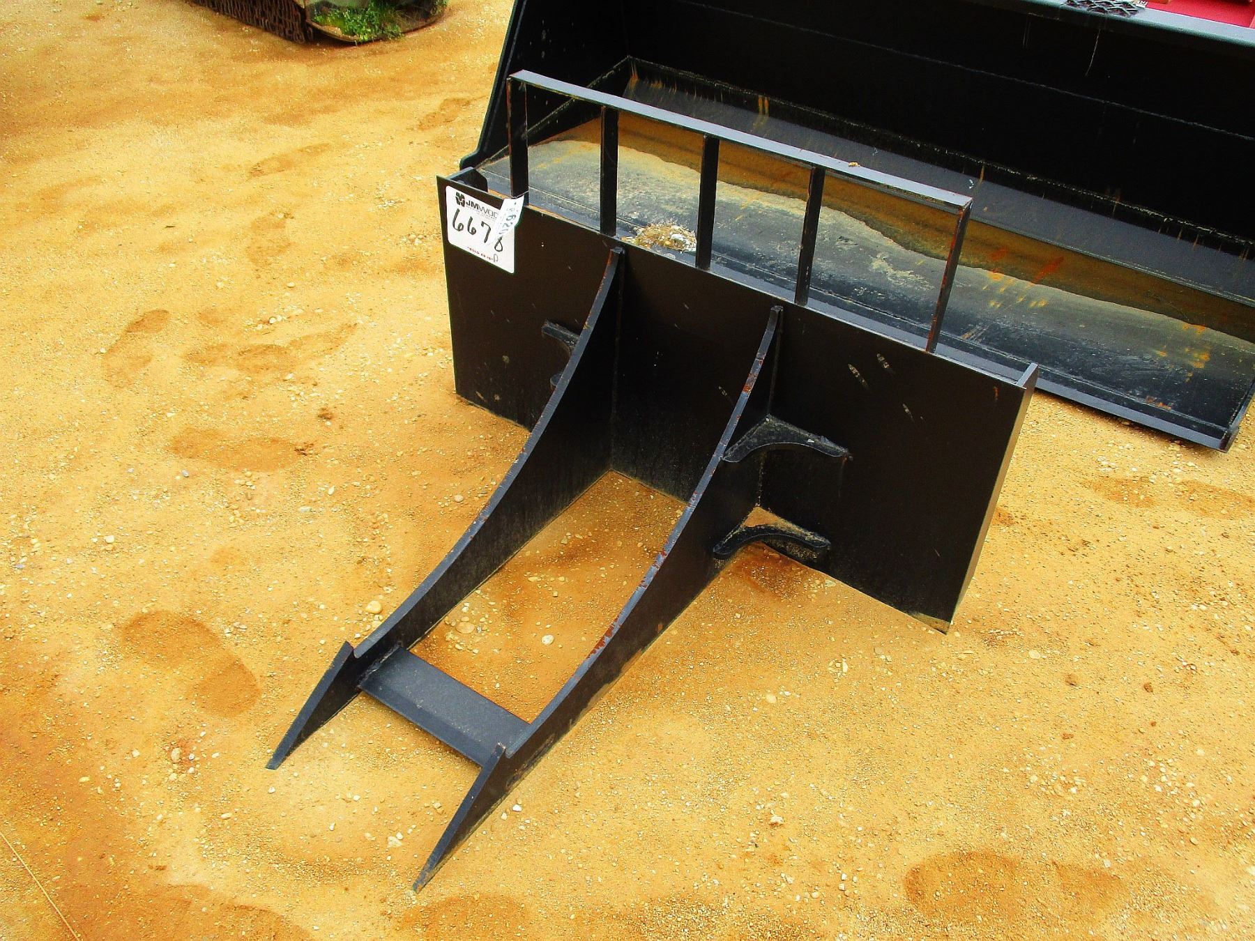 ROOT RAKE ATTACHMENT, FITS SKID STEER LOADER
