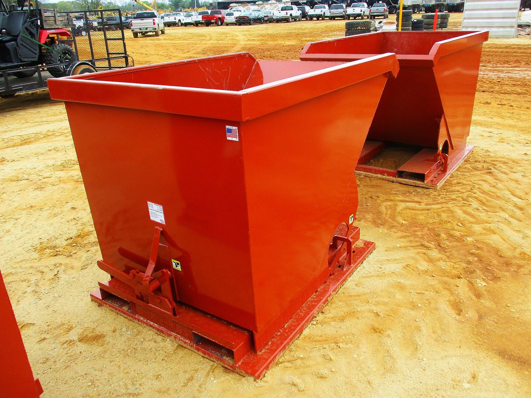 1.5 CUBIC YARD SELF DUMPING HOPPER (B-7)