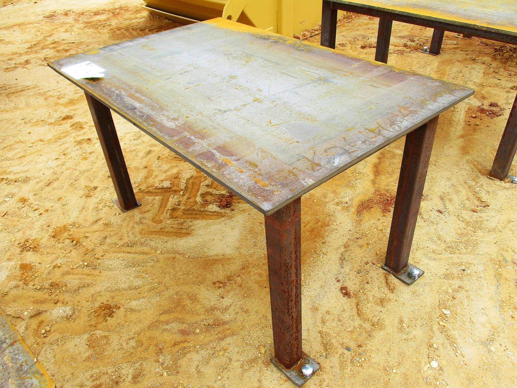 STEEL FAB TABLE 30
