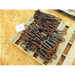 (1) PALLET TWIST LOCK