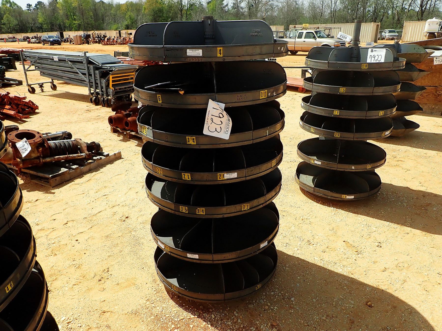 NUT & BOLT STORAGE BIN (B9)