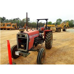 MASSEY FERGUSON 261 FARM TRACTOR, VIN/SN:40016 - 1 REMOTE, ROLL BAR, METER READING 3,566 HOURS