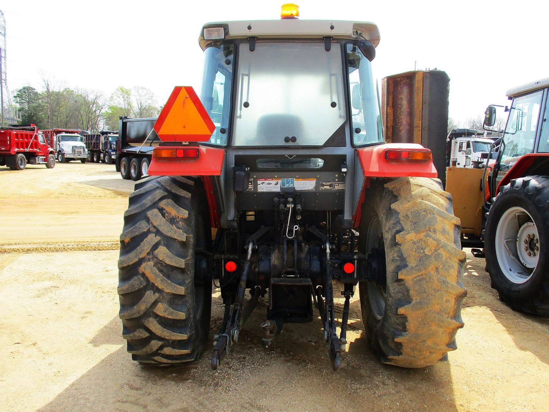2002 MASSEY FERGUSON 4355 FARM TRACTOR, VIN/SN:L37024 - 2 REMOTES, SIDE ...