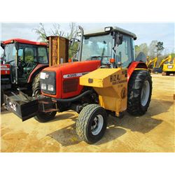 2002 MASSEY FERGUSON 4355 FARM TRACTOR, VIN/SN:L41206 - 2 REMOTES, SIDE MOUNTED FLAIL MOWER, CAB, A/