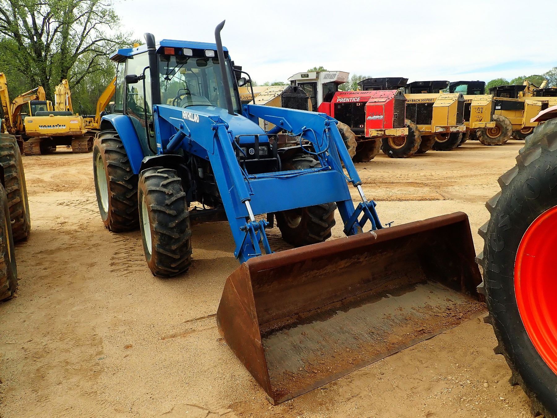 NEW HOLLAND TS110 FARM TRACTOR, VIN/SN144988BX618 MFWD, 3 PT, PTO, 4