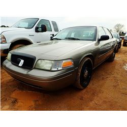 2006 FORD CROWN VICTORIA VIN/SN:2FAFP71W96X124768 - GAS ENGINE, A/T, ODOMETER READING 151,709 MILES(
