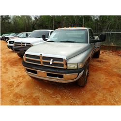 1999 DODGE RAM 3500 PICKUP, VIN/SN:1B7MC3364XJ527067 - DUALLY, EXT CAB, CUMMINS DIESEL ENGINE, ODOME