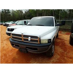 1996 DODGE RAM 2500 PICKUP, VIN/SN:1B7JF26Z1TJ134812 - 4X4, V8 GAS ENGINE, A/T, LONG BED, ODOMETER R