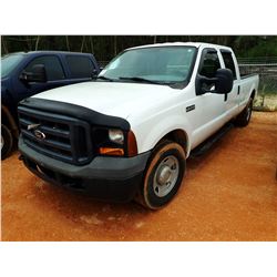 2006 FORD F350 PICKUP, VIN/SN:1FTSW30546EG74172 - CREW CAB, V8 GAS ENGINE, A/T, ODOMETER READING 130