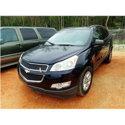 2011 CHEVROLET TRAVERSE VIN/SN:1GNKVFED8BJ146725 - GAS ENGINE, A/T, ODOMETER READING 140,359 MILES