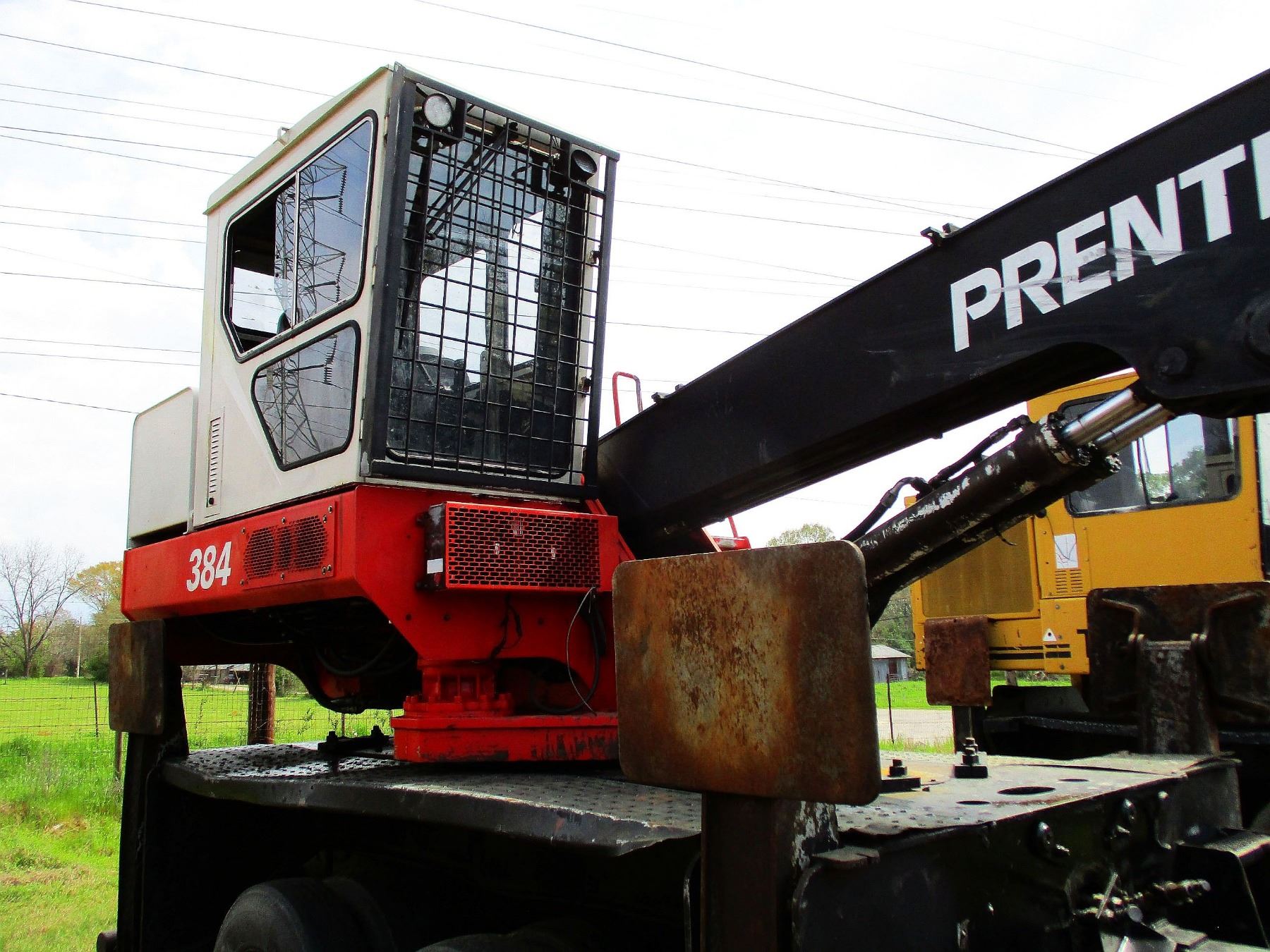 PRENTICE 384D LOG LOADER, VIN/SN:62904 - CAB, A/C, CTR DELIMBER, MTD ON ...