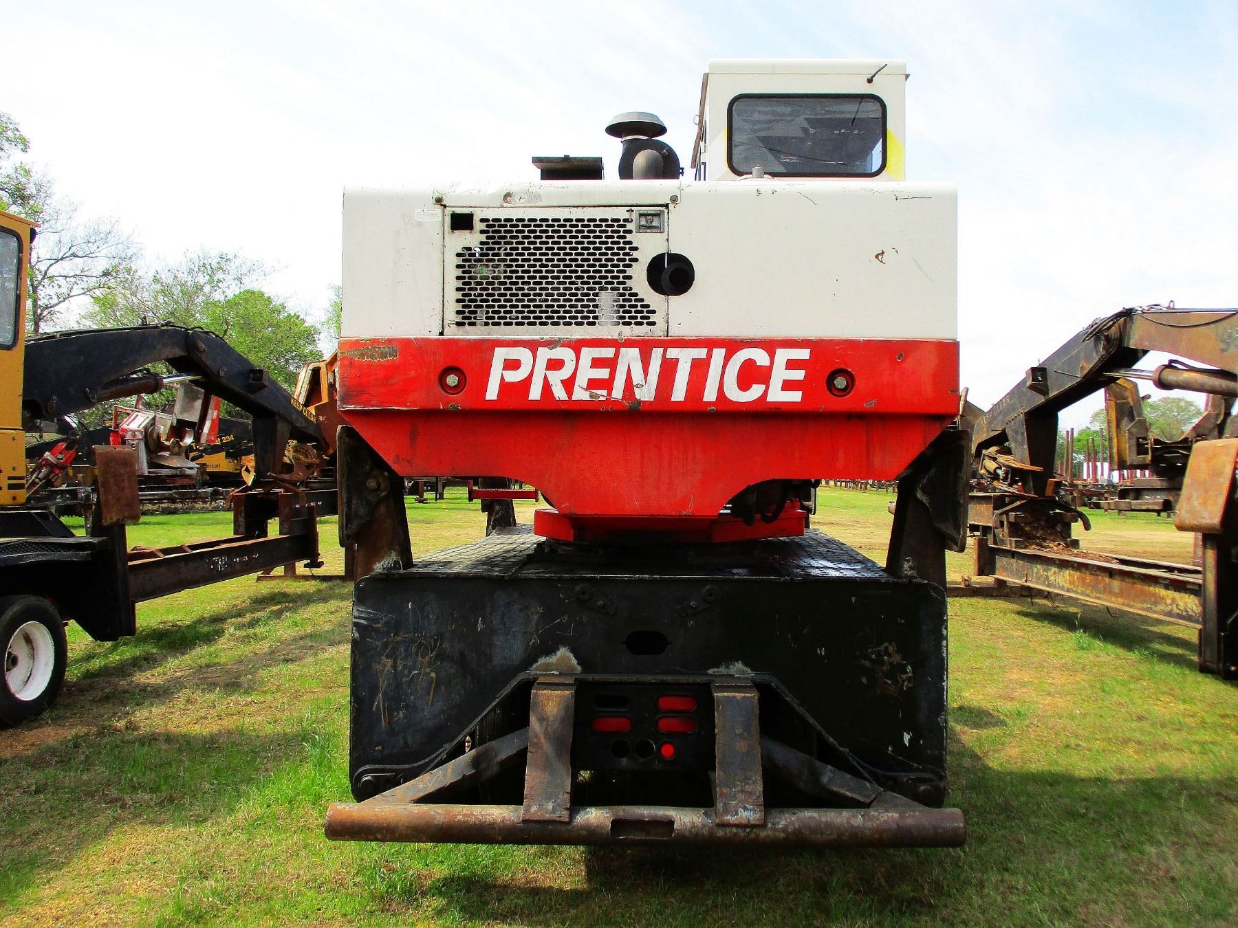 Prentice 384 PRENTICE 384D LOG LOADER, VIN/SN:62904 - CAB, A/C, CTR DELIMBER, MTD ON ...
