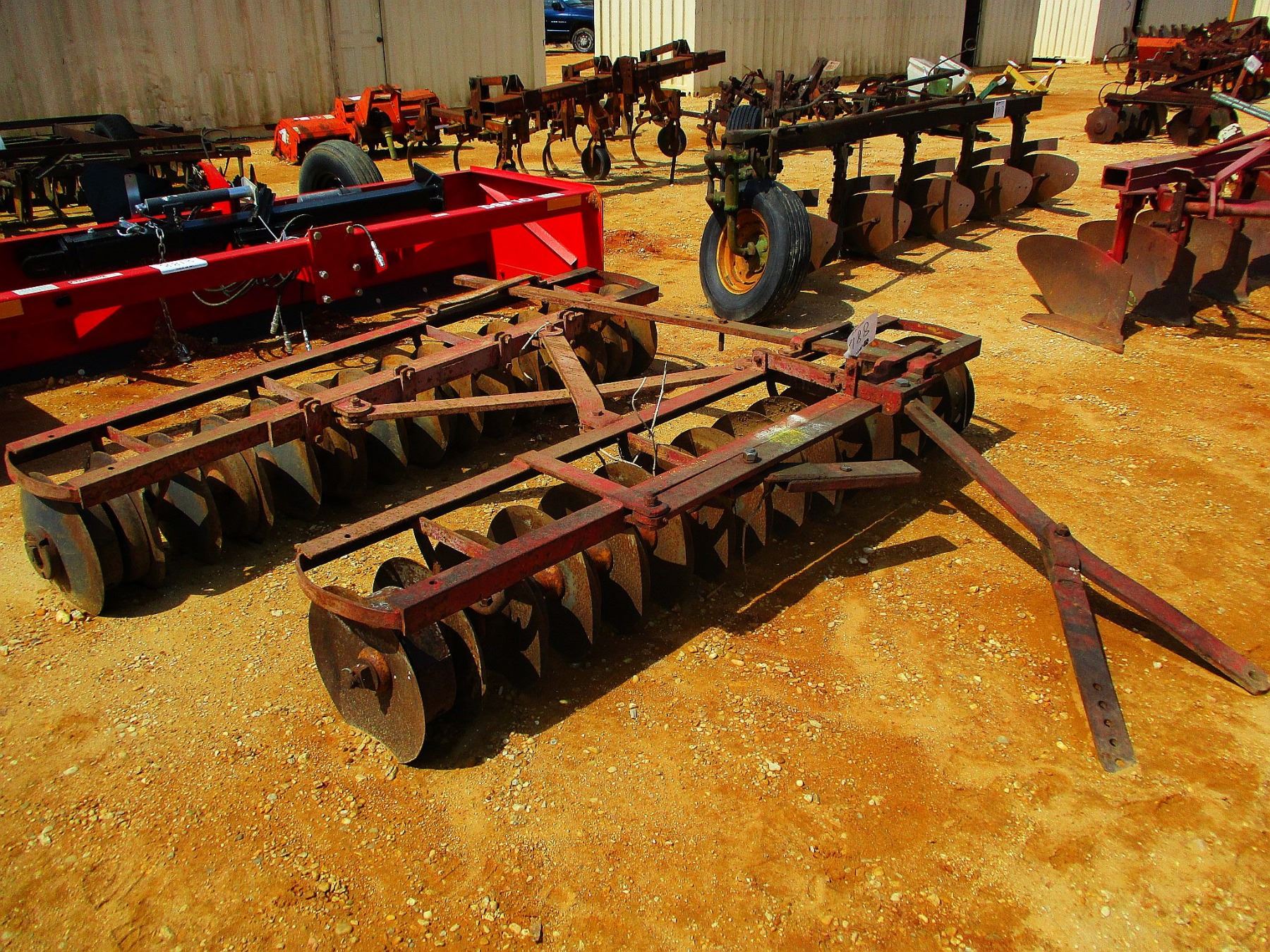 DISC HARROW, 8' WIDE (C-3) - J.M. Wood Auction Company, Inc.