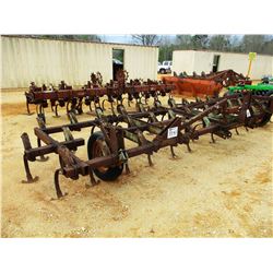 20' CULTIVATOR (C-3)