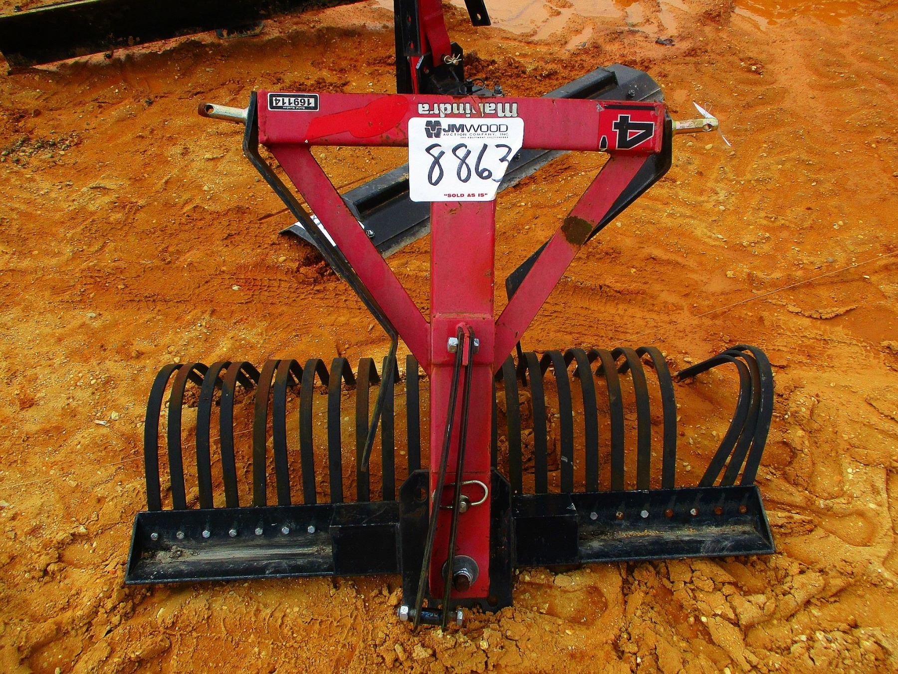 3pth Root Rake MACHINDRA 4' ROOT RAKE, 3 PTH - J.M. Wood Auction Company, Inc.