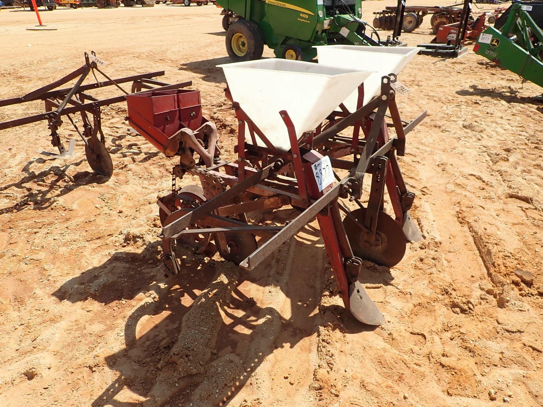 Covington pth Covington 2 row planter