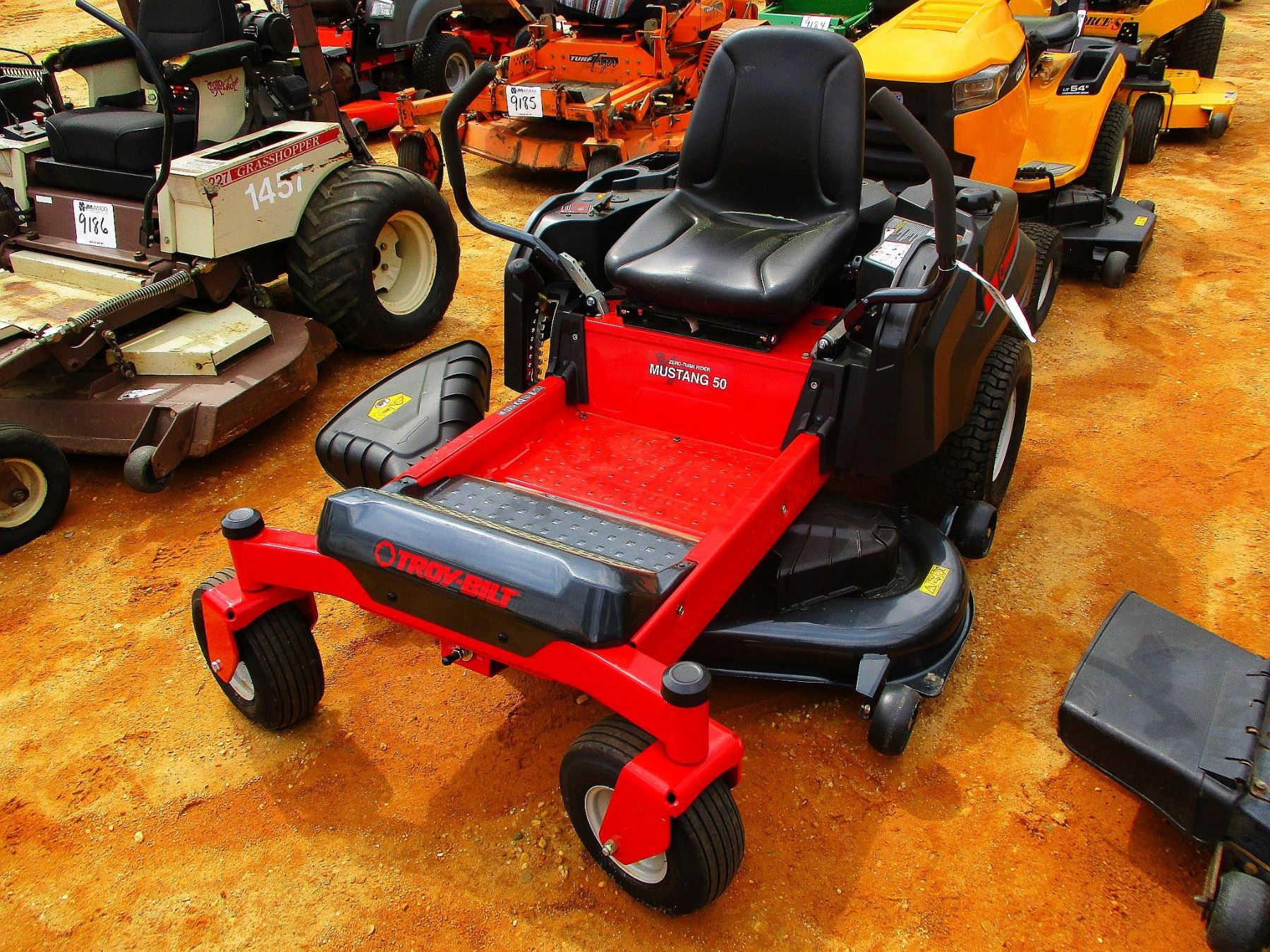 TROYBILT MUSTANG ZERO TURN MOWER, VIN/SN1D077H50329 50" (C5)