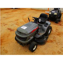 CRAFTSMAN LT2000 RIDING LAWN MOWER, - 42", (C-8)