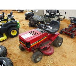 MURRAY 40" RIDING MOWER