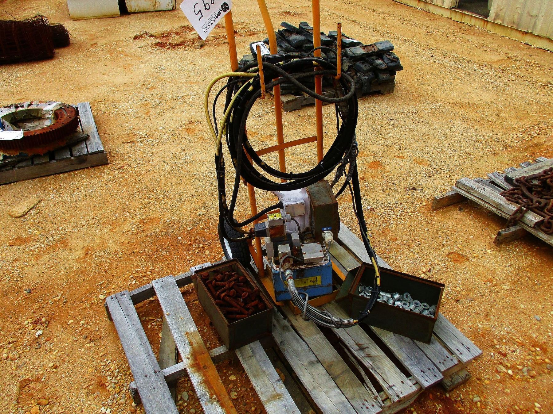HUCK POWERIG HYD UNIT MODEL #940 (C-8)