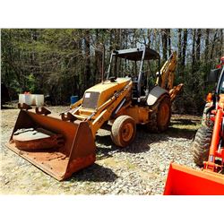 FORD 555E LOADER BACKHOE - BUCKET, CANOPY (EXTRA BUCKET INCLUDED)