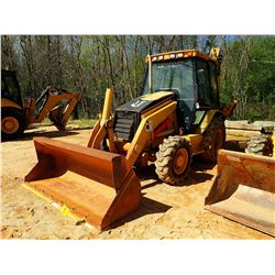 2005 CAT 420D LOADER BACKHOE, VIN/SN:FDP23607 - 4X4, BUCKET, E-STICK, CAB, A/C, METER READING 2,276 