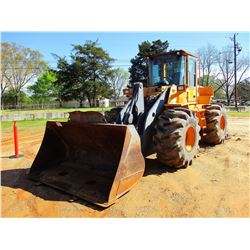 2001 VOLVO L90D WHEEL LOADER, VIN/SN:64438 - BUCKET, FORKS, COUPLER, CAB, A/C, 28L-26 TIRES, METER R