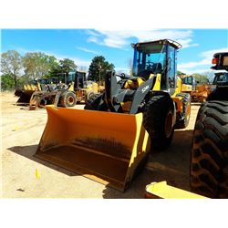 2005 JOHN DEERE 524K WHEEL LOADER, VIN/SN:649880 - BUCKET, CAB, A/C, 20.5R25 TIRES, METER READING 15