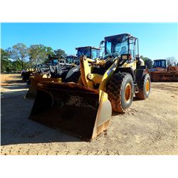 2016 KOMATSU WA270-7 WHEEL LOADER, VIN/SN:81321 - BUCKET, AUX HYD, AUTO LUBE, CAB, A/C, 20.5R-25 TIR